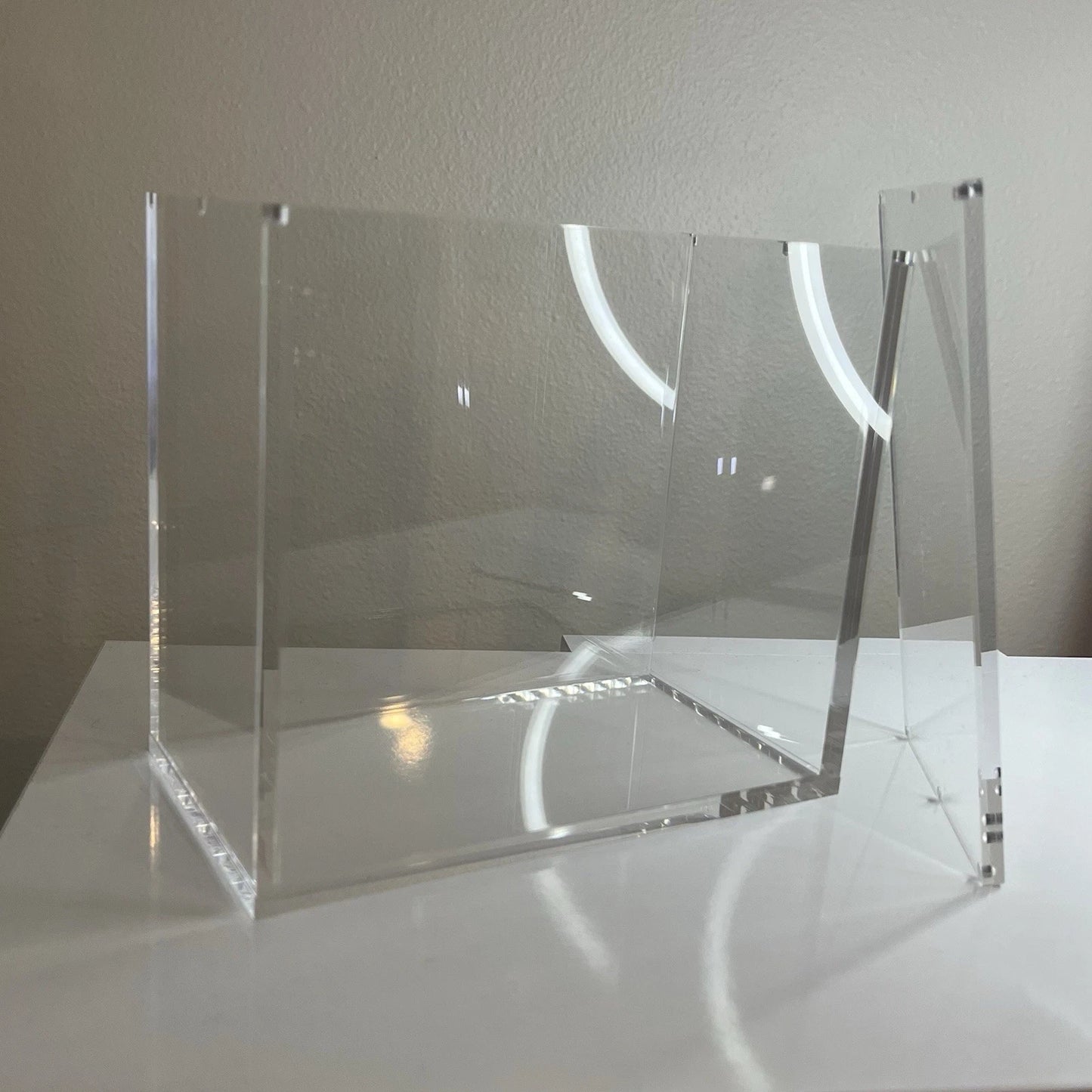 Acrylic Display Case for Blue Bottom OP01 Red Bottom OP02 UV Resistant Magnetic Lid